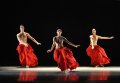 Paul Craig, Rie Ichigawa and Sarah Wroth in Jiri Kylians Bella Figura