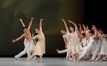 Alejandro Virelles, Alina Cojocary and dancers of the company in John Neumeiers Spring and Fall