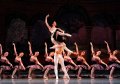 Viktoria Tereshkina and Vladimir Shklyarov with Artists of the Mariinsky Ballet