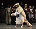 Juliet - Heather Ogden and Paris - Patrick Lavoie
